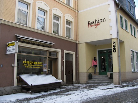 Schuwe Frischmarkt, Fashion Lounge